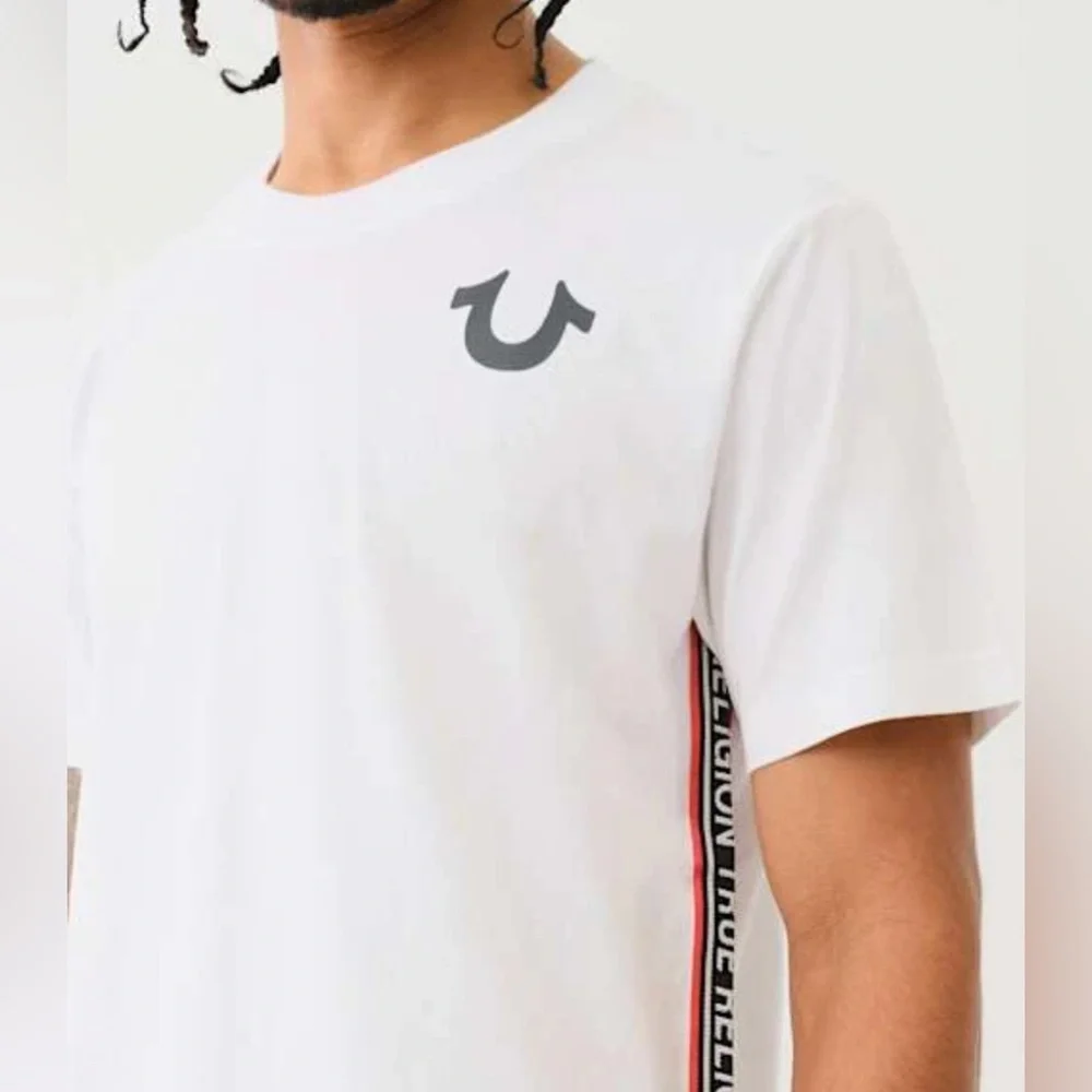 True Religion White Short Sleeve Tee with Black Logo Size XL